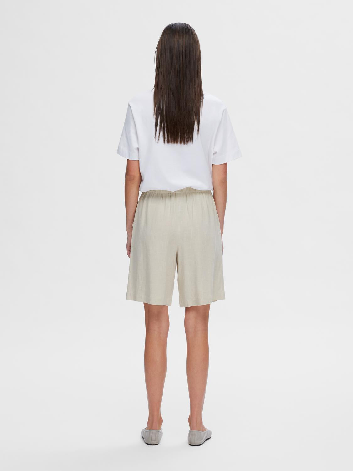 SLFVIVA Shorts - Sandshell